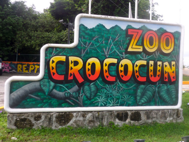 Crococun Zoo's Entrance Sign