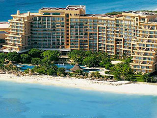 Fiesta Americana Grand Coral Beach Resort & Spa