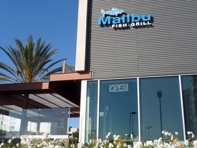Places To Eat Near LAX: Malibu Fish Grill