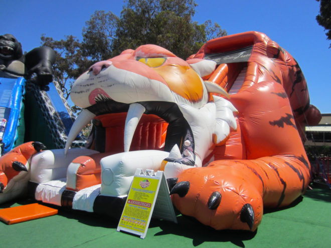 Inflatable World Sabre Tooth Tiger slide