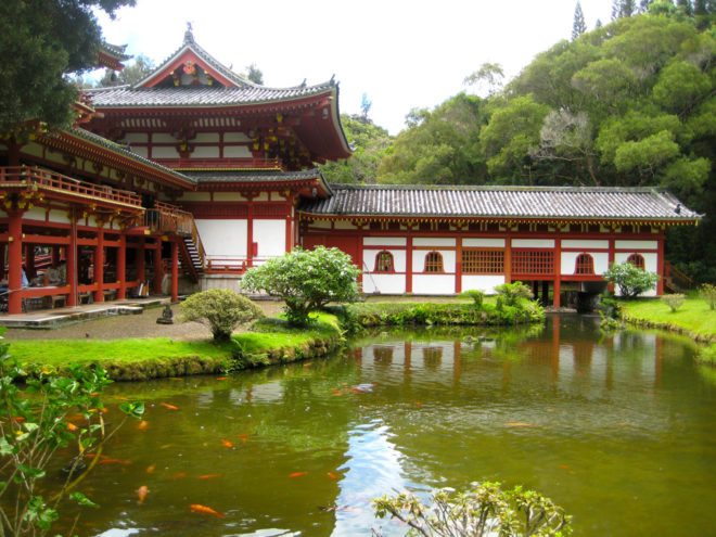 Byodo-In Temple and Koi Pond