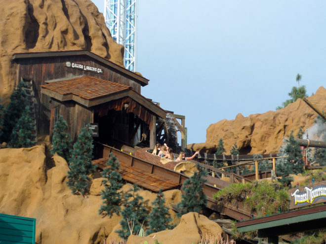 Knott's Berry Farm Timber Mountain Log Ride