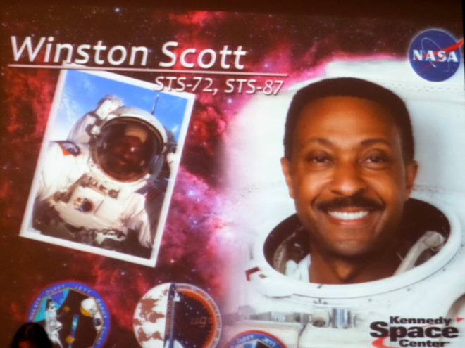 Astronaut Winston E. Scott Image