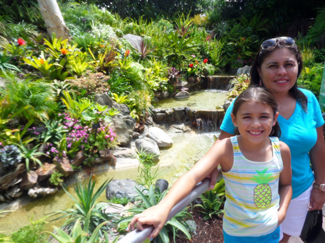 Laura and Madi at Aquaria Tropical Entrance