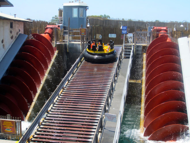 Shipwreck Rapids Water Ride