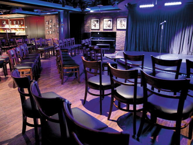 Headliners Comedy Club on the Norwegian Escape