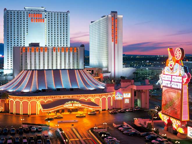 Kid Friendly Hotels in Las Vegas - Circus Circus Hotel